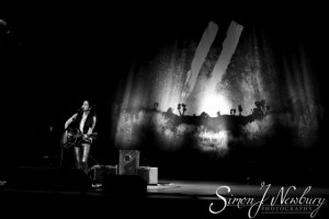 Cheshire live music photography. Live music photographer Cheshire
