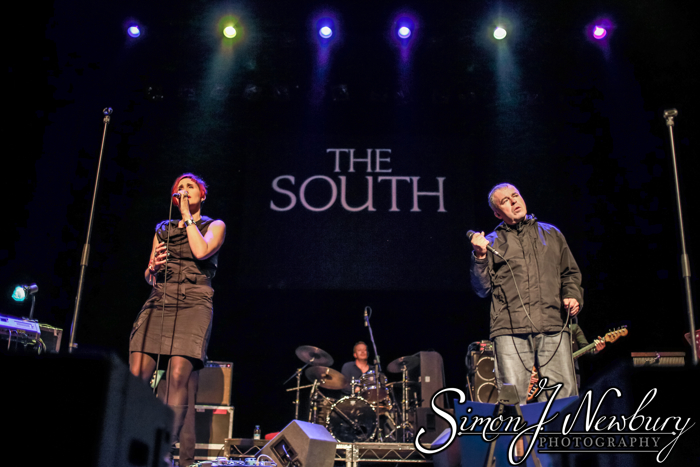 Live music photography - The South live at Crewe Lyceum Theatre. Simon J. Newbury Photography = live music photographers in Cheshire