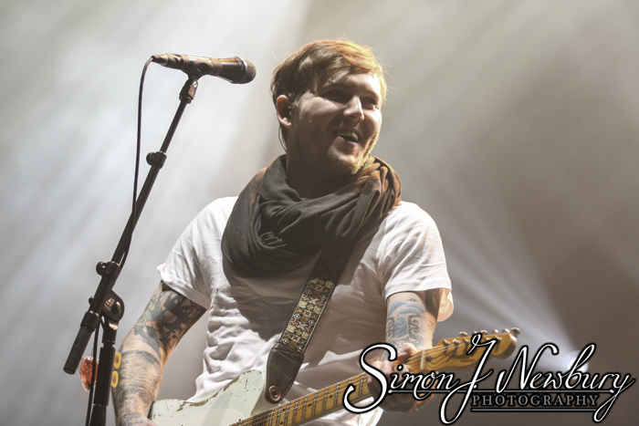 Photos of The Gaslight Anthem live at Manchester Apollo, Manchester. Live music photography - The Gaslight Anthem. Manchester live music photography.