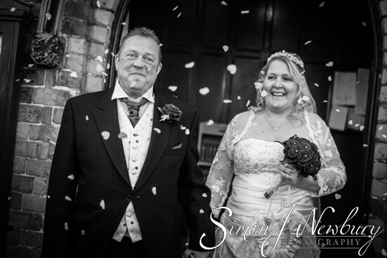 Cheshire Wedding Photography. Wedding photographer Cheshire. Wychwood Park wedding photography. Crewe wedding photographer.