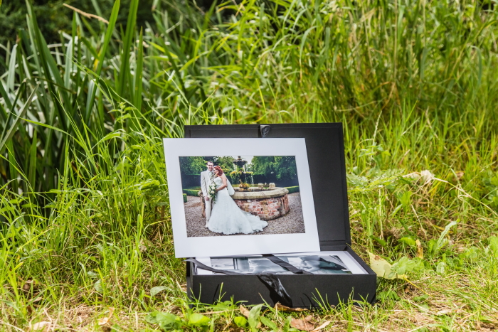 The Weaver Image Box by Simon J. Newbury photography. Cheshire wedding photography. Award winning Cheshire wedding photographer. Cheshire wedding photos