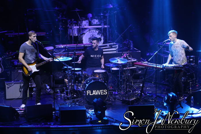 Flawes live in Manchester