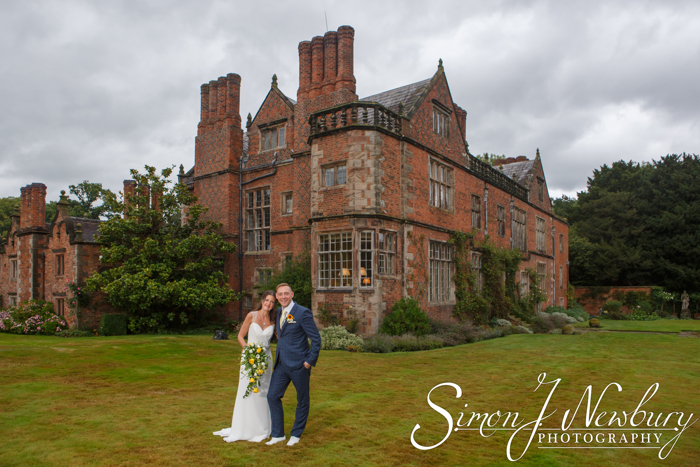 Wedding Photography: Dorfold Hall, Nantwich. Wedding photographer for Dorfold Hall. Dorfold Hall wedding photos. Cheshire